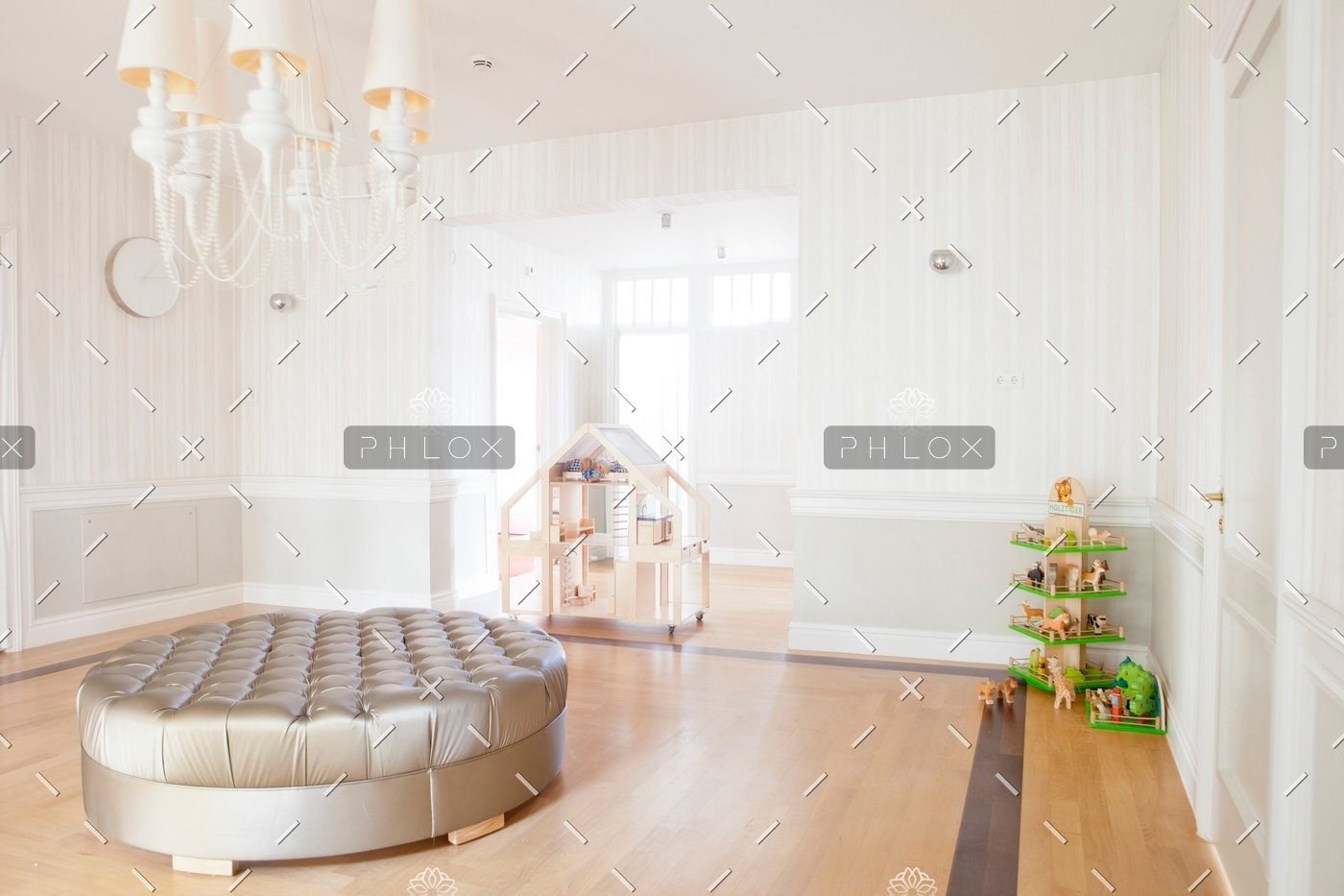 demo-attachment-813-liliane-limpens-17371-unsplash